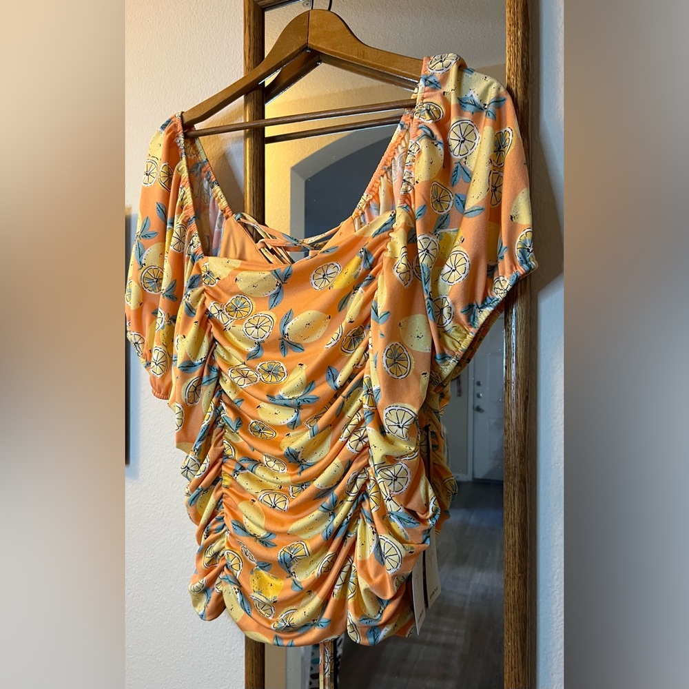 lily white stretchy crop top 2x